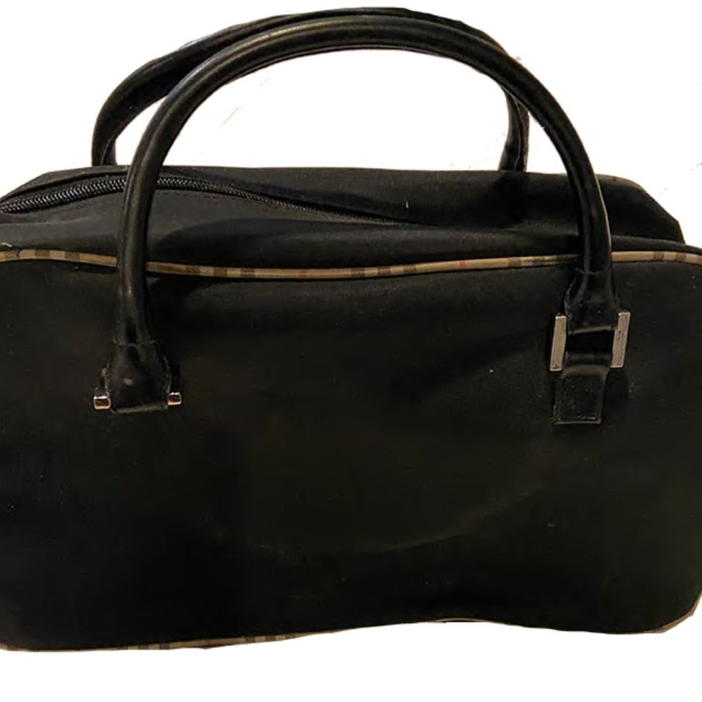 Burberry Cosmetic bag